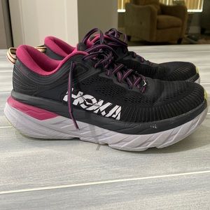 HOKA women Bondi 7 size 8